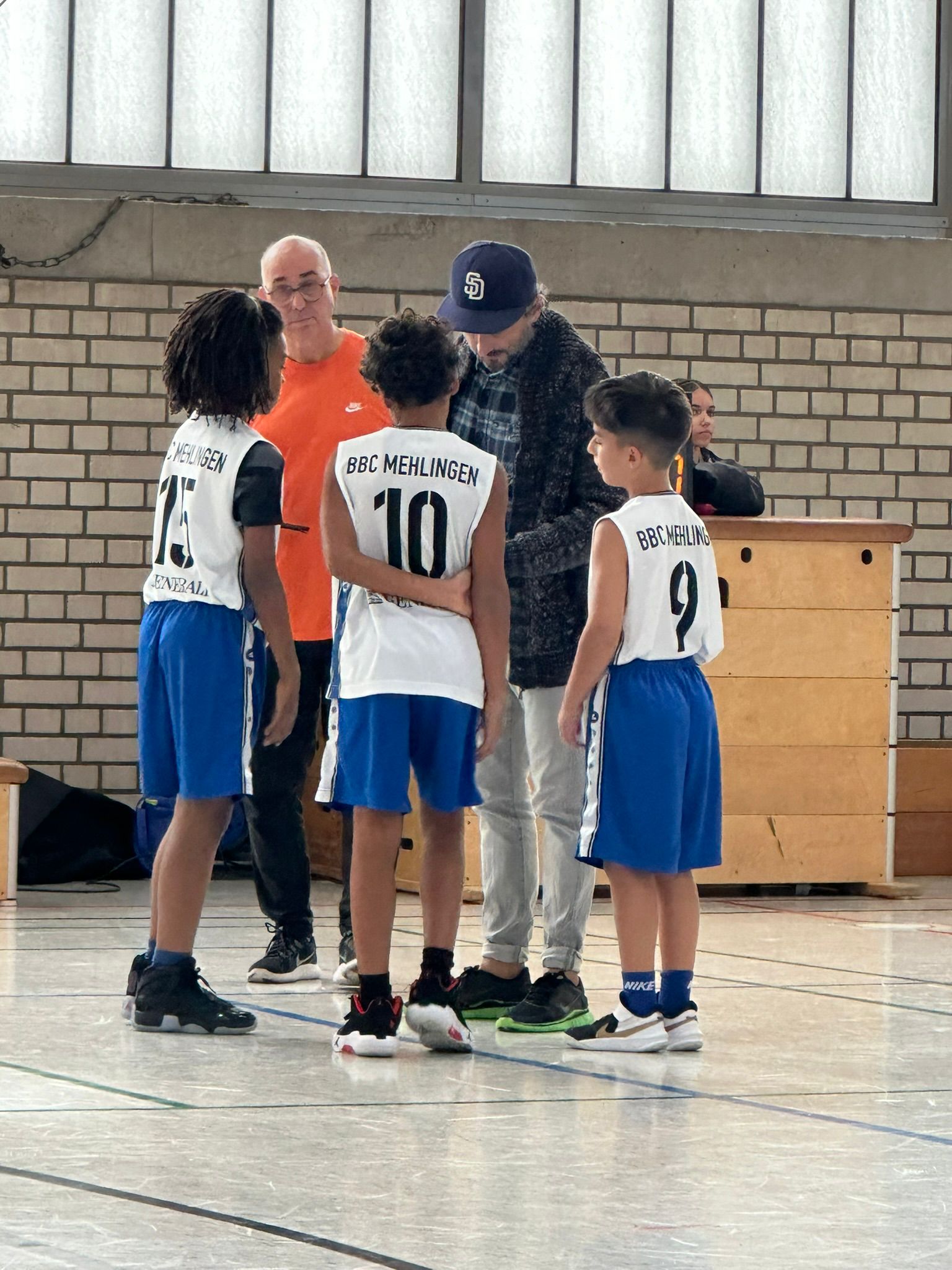 U12 mix